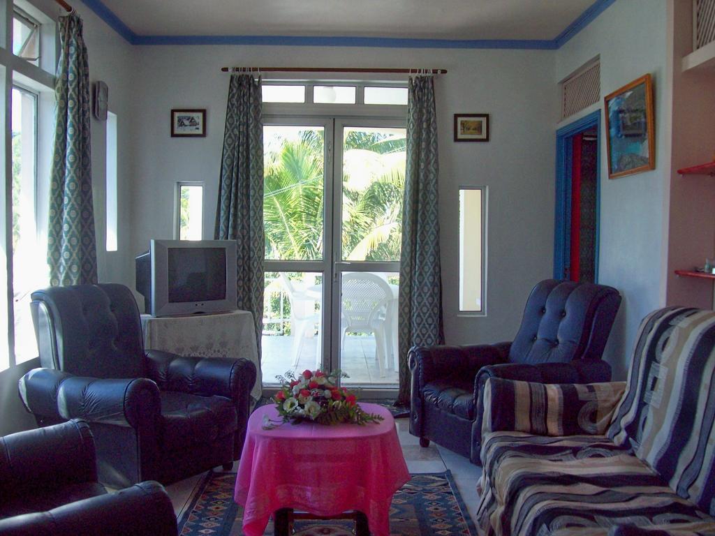Villa Acajou Sur Mer Port Mathurin Bagian luar foto